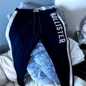 Hollister Black Sweatpants Relaxed Fit